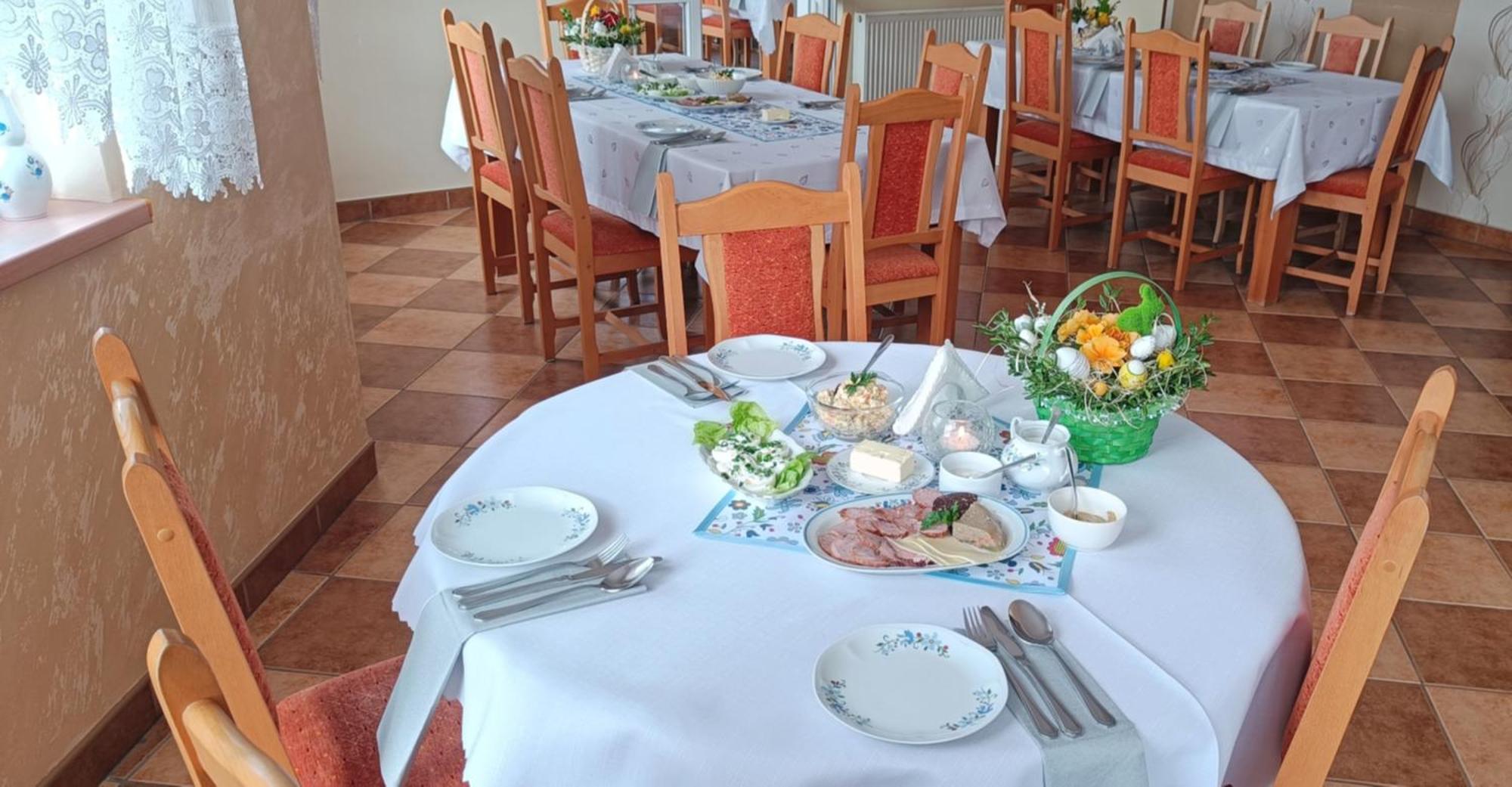 Agroturystyka "Pod Ptasia Gora" Golubie Esterno foto